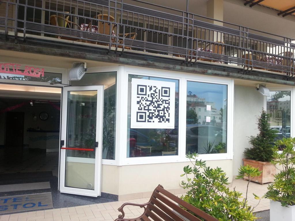 Hotel Bristol Misano Adriatico Exterior foto